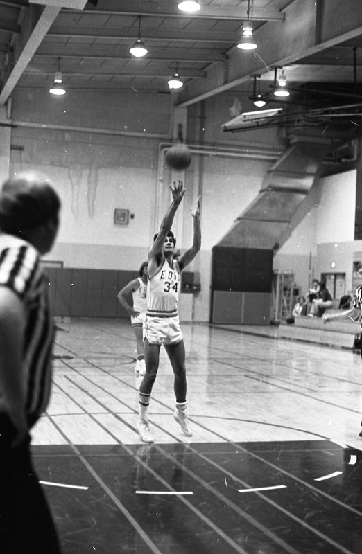 1981 Alumni Basketball Game 15