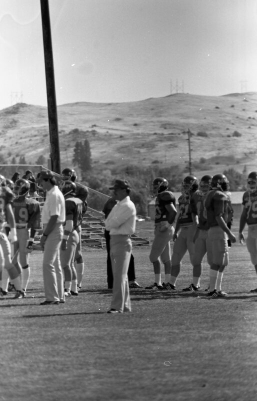 1985 Football Players 03