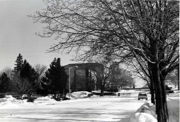 1985 Inlow Hall in Winter