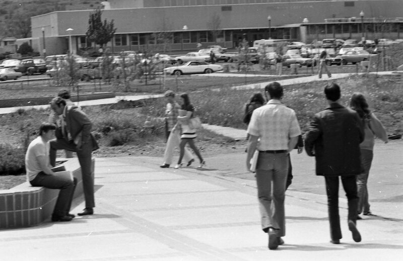 1974 Students, Walking 08