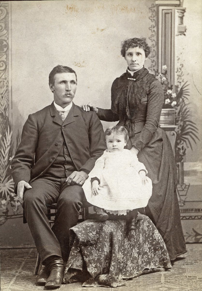 Portrait - Mann Family
