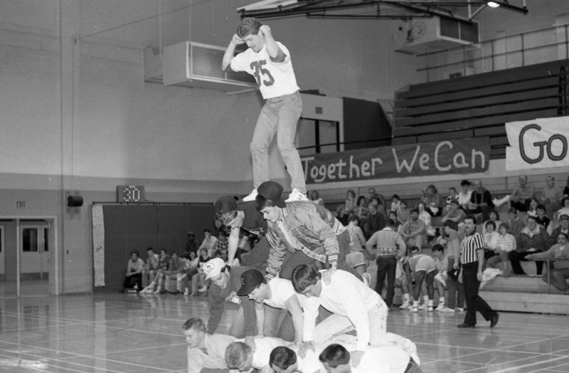 1988 Athletes, School Spirit 03