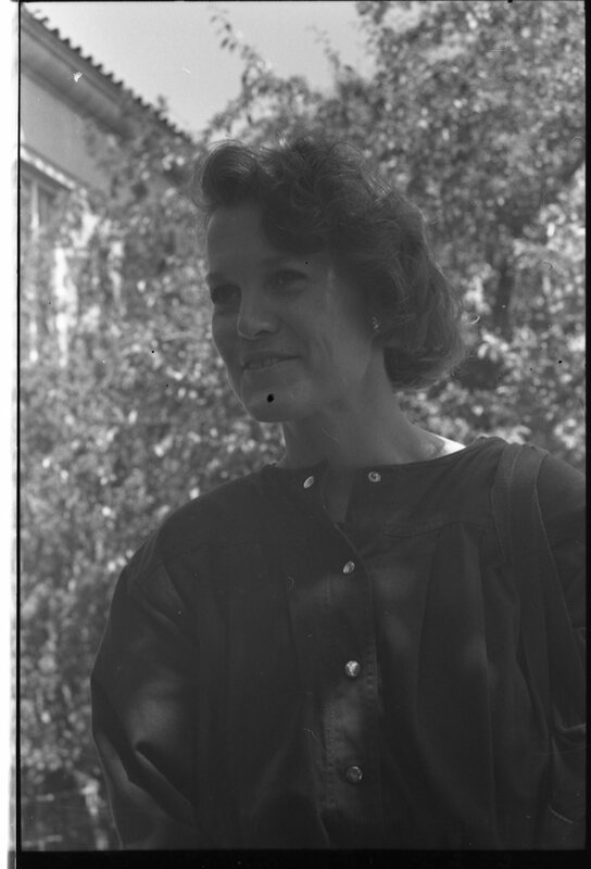 1989 Students, Outdoors 57