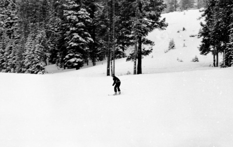1981 Skiing, Recreation 04
