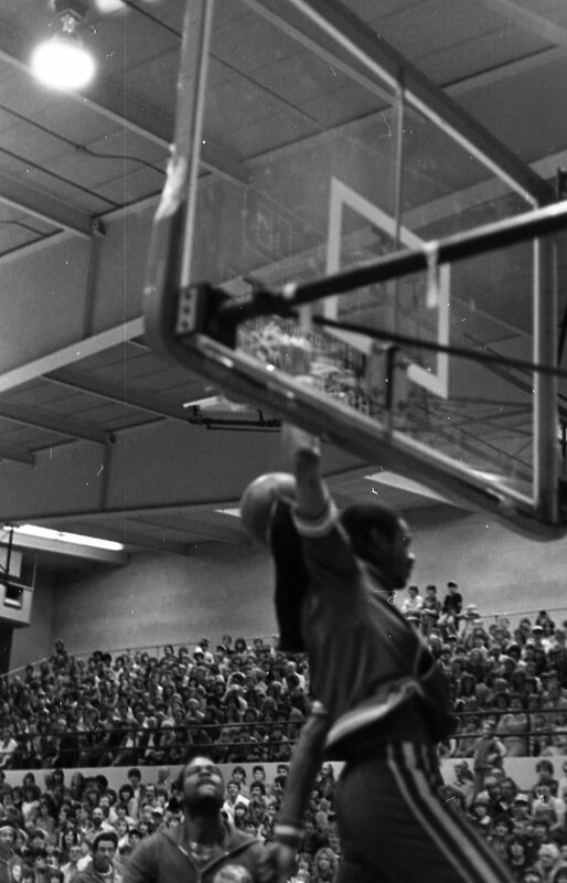 1983 Basketball, Harlem Globetrotters 43
