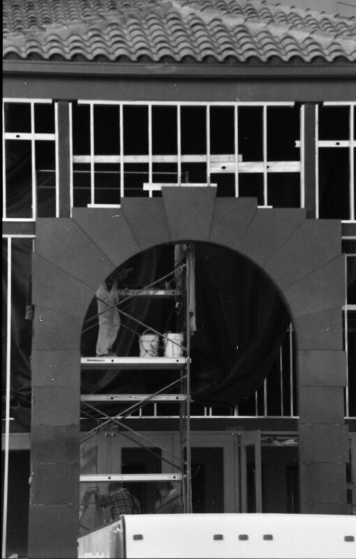 1990 Loso Hall Construction 02