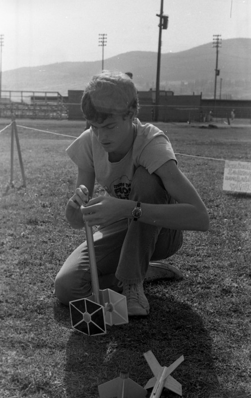 1979 Students, Rocket Launch 02