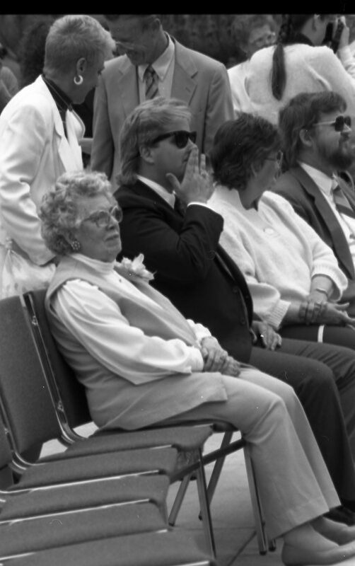1990 Loso Hall Dedication, Guests 06