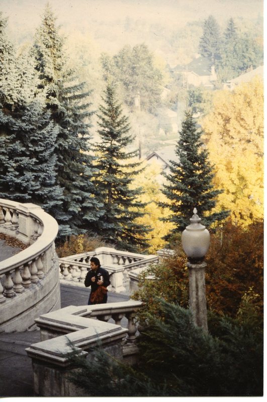 90's Grand Staircase 2