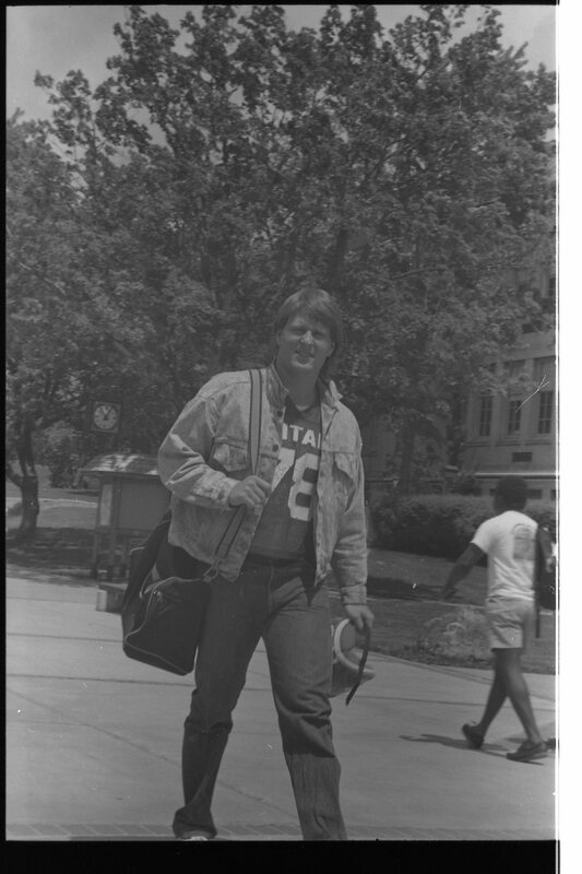 1989 Students, Outdoors 67