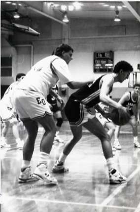 1992 Basketball Action 4