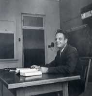 40's Employee, Lee Johnson