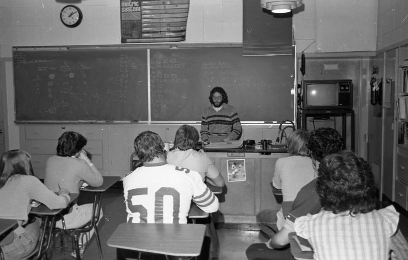 1982 La Grande High School Chemistry Club 01