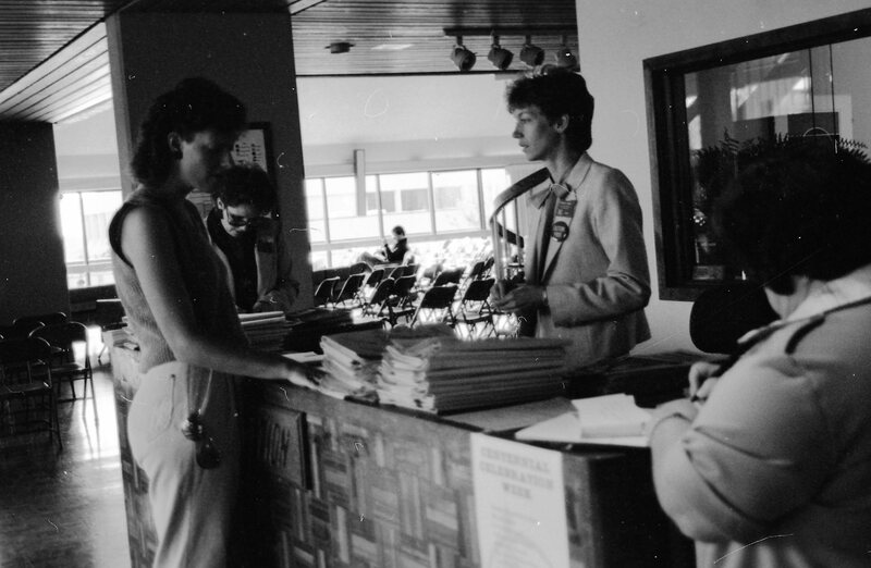 1985 Hoke Information Counter, Fall Term Registration 09