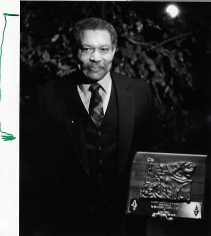 1982 Distinguished Alumni, Bob Terry 08