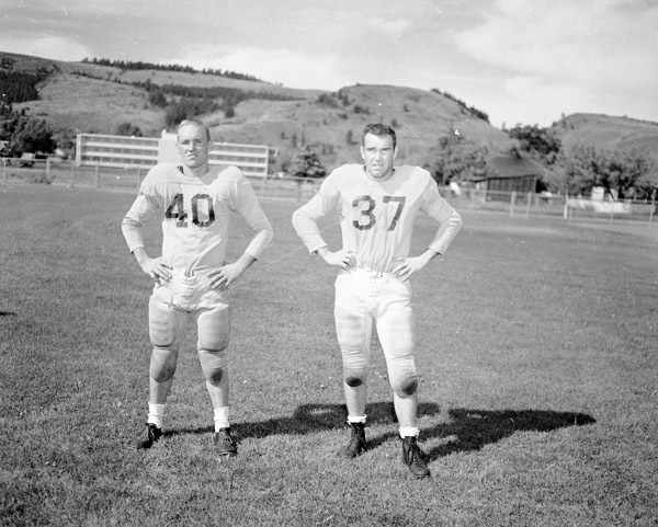 1958 Football Players 17
