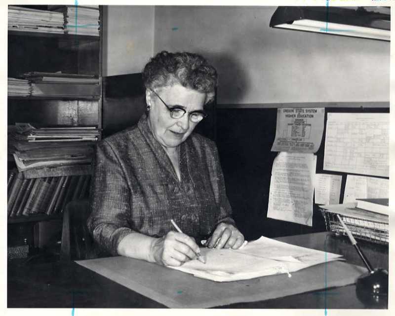 40's Employee, Amanda Zabel 2