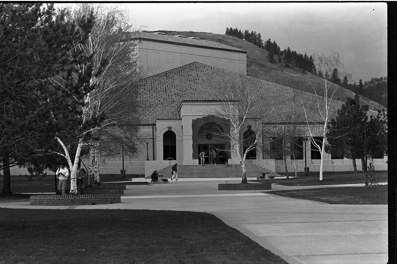 1991 Students, Walking 48