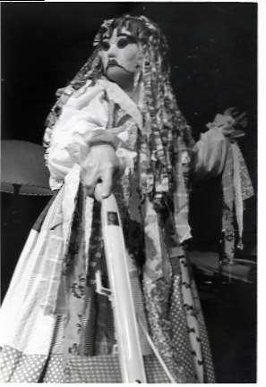 1989 Theatre, Mask