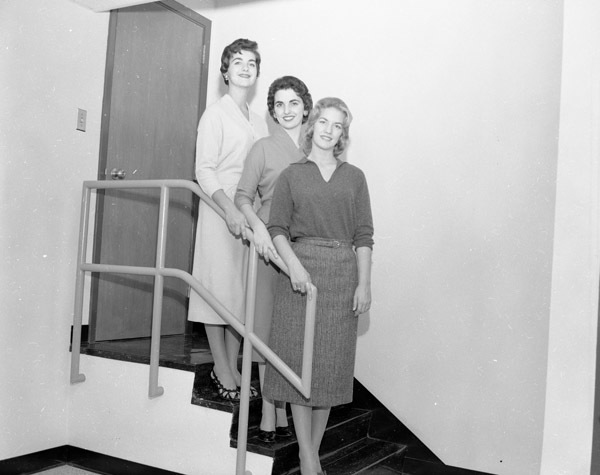 1958 Homecoming Queen 1-2