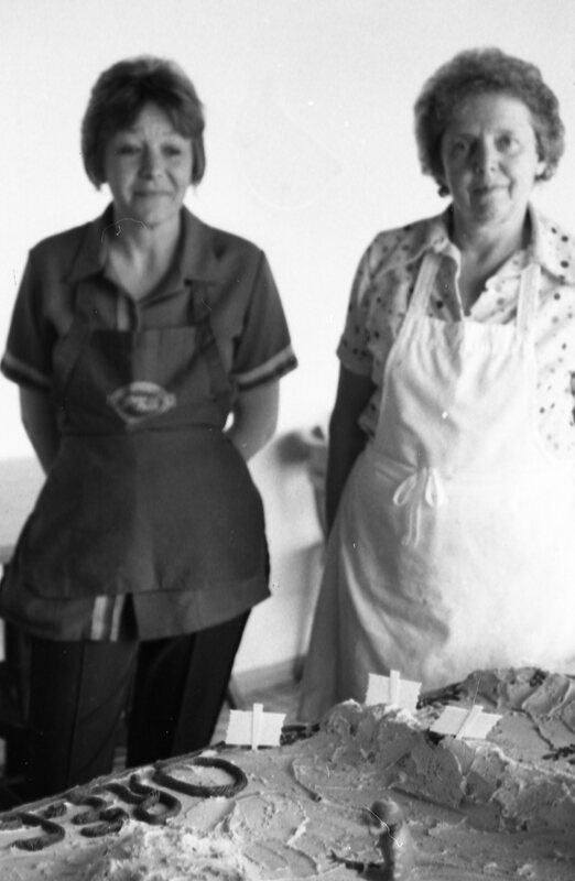 1985 Chancellor Visit, Cake 05