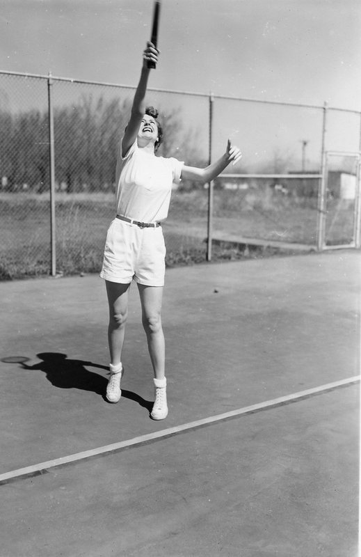 50's Tennis Player 1-2
