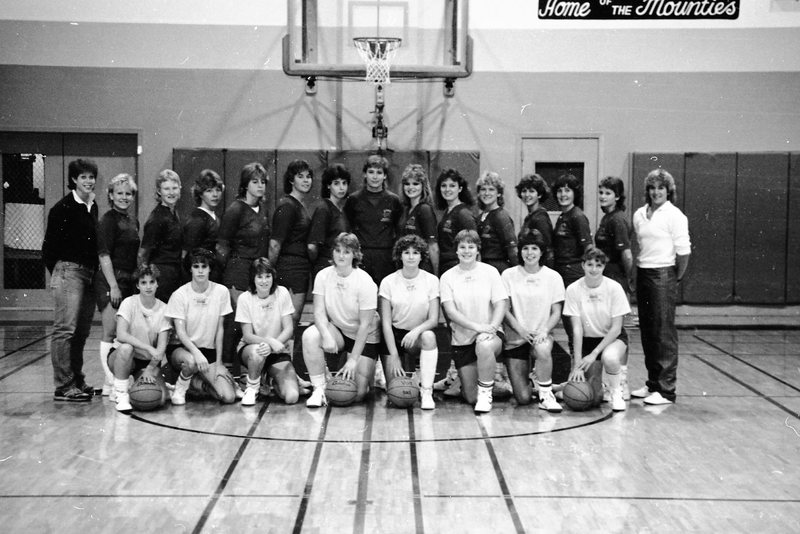 1985 Women's Basketball Team, October 05