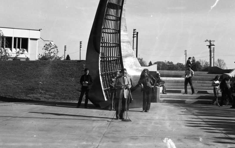 1981 Sculpture, Amphitheater Dedication 08