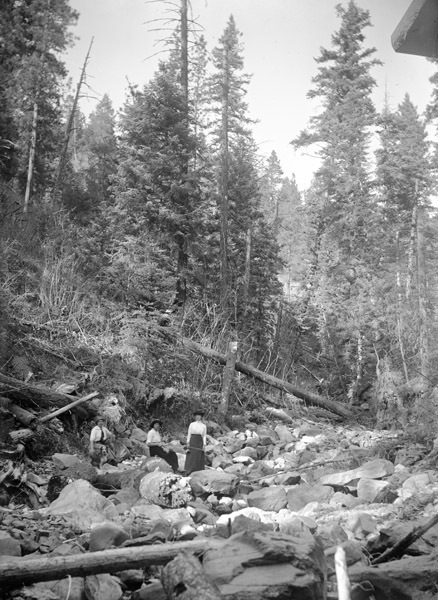 Cove, Women on Rocks