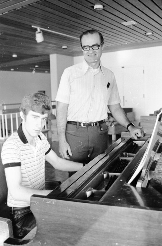 1985 Parent and Student, Wayne and Troy Cosby 07