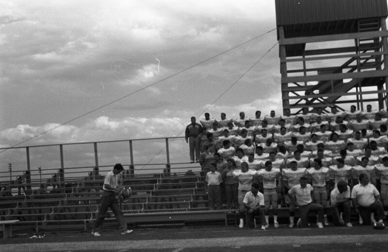 1989 Football Team, Set-up 02