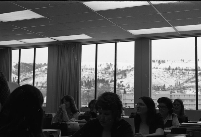 1976 Classroom, Typing 05