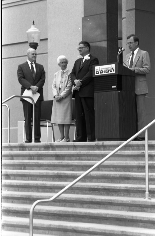 1990 Loso Hall Dedication 13