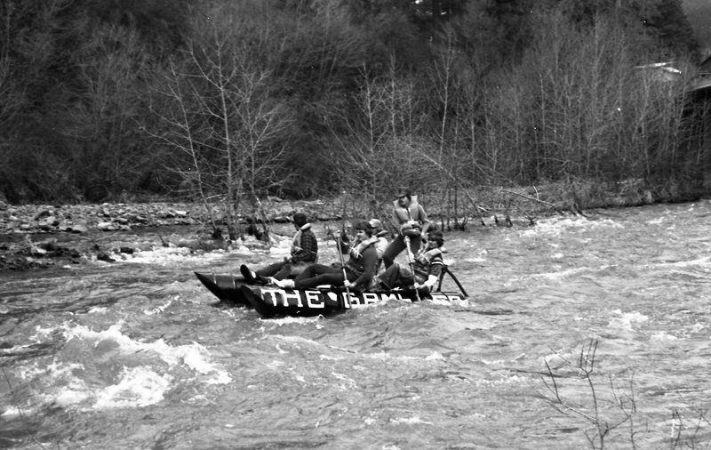 1982 Spring Festival, Raft Race 17