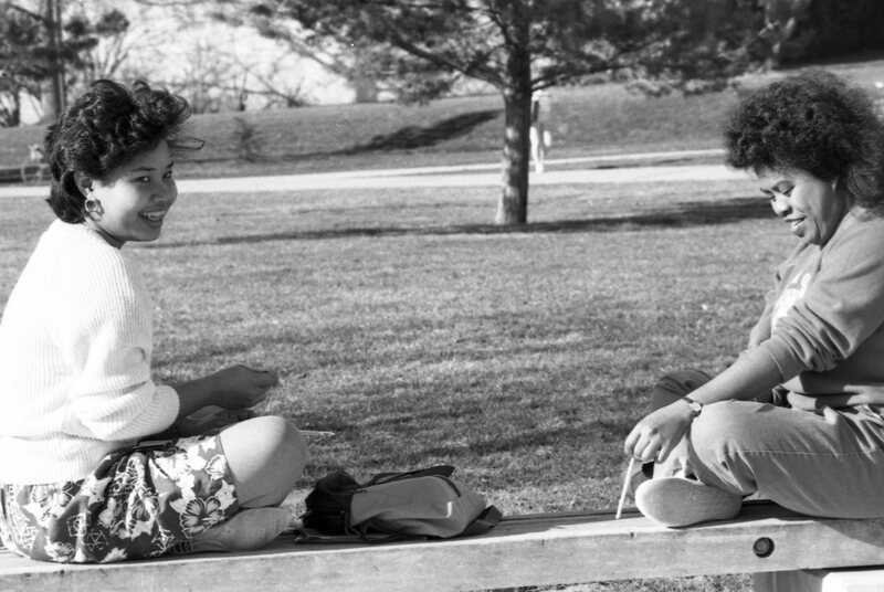 1986 Students, Outdoors in March 31