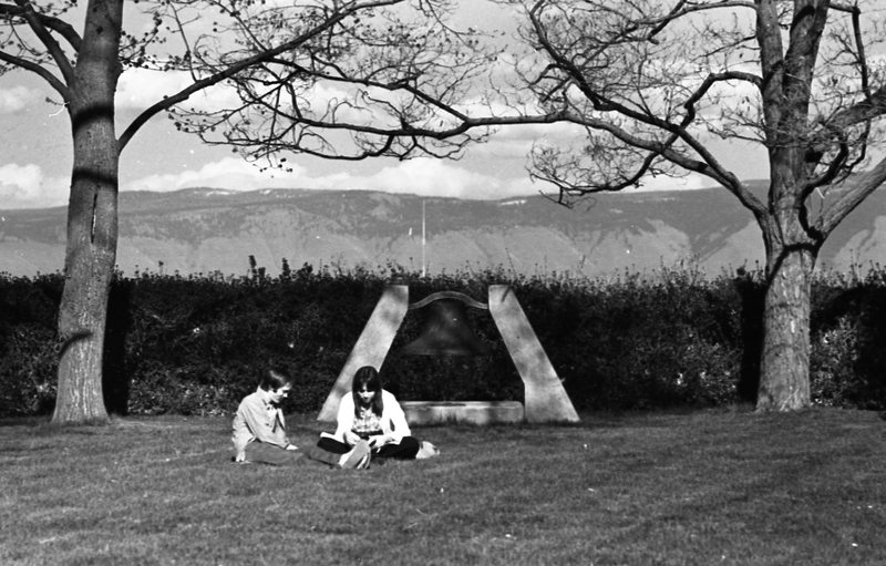 1978 Students, Bell