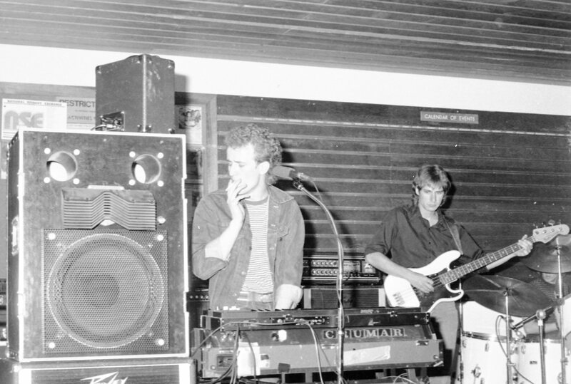 1983 Dance, Live Band 04