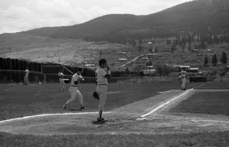 1981 Baseball Action, May 4th 35
