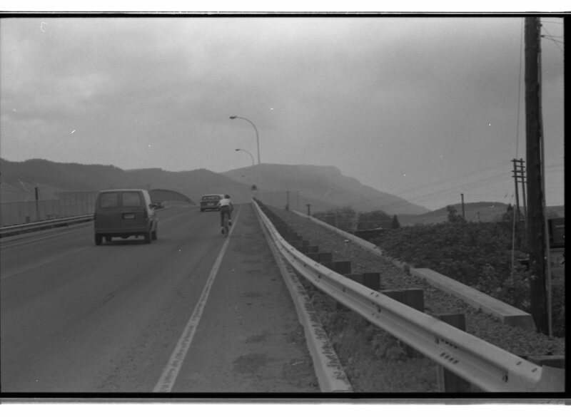 1989 La Grande, Highway 02