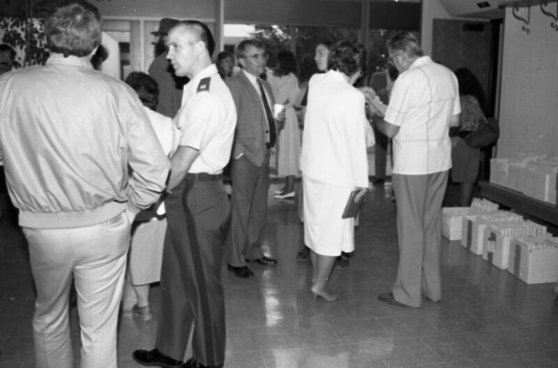 1987 Faculty, September Reception 11