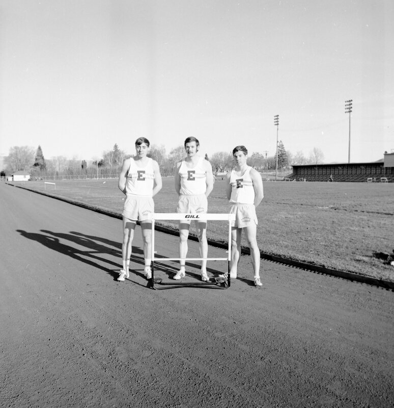 1970 Track, Hurdles 03
