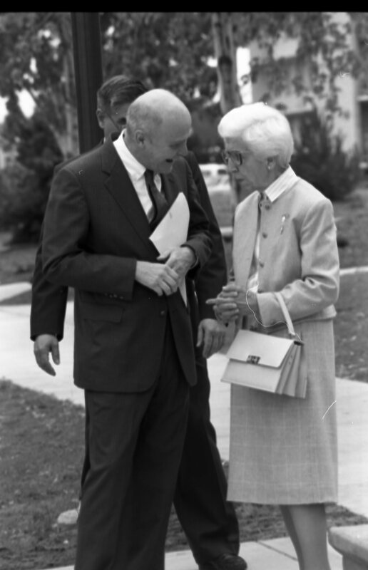 1990 Loso Hall Dedication, Officials 08