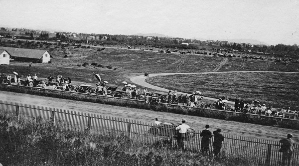 Automobile, Dirt Track 3