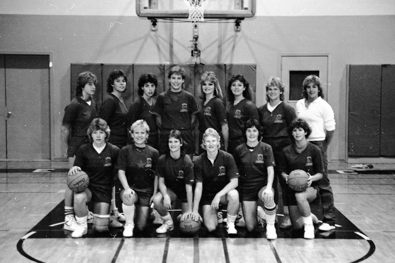 1985 Women's Basketball Team, October 03
