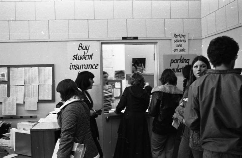 1976 Registration 08
