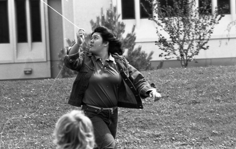 1985 Spring Festival, Kite Flying 02