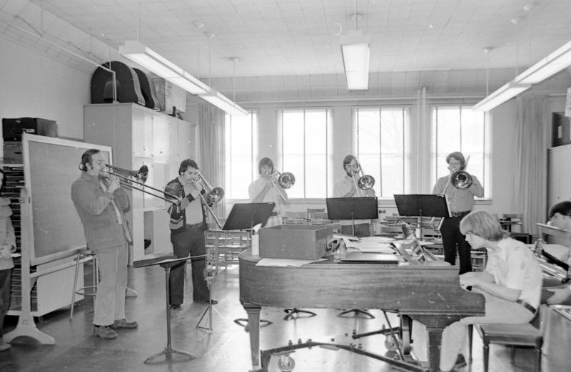 1976 Open House, Music 01