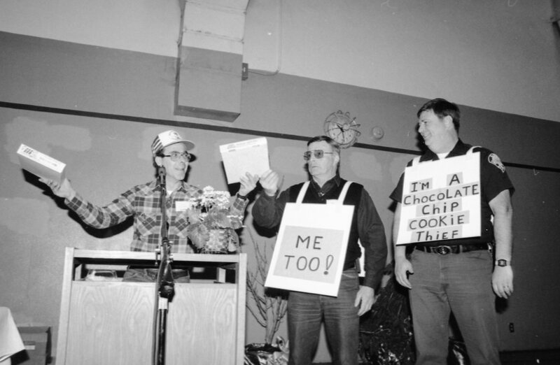 1988 Staff Awards, Cookie Thieves 09