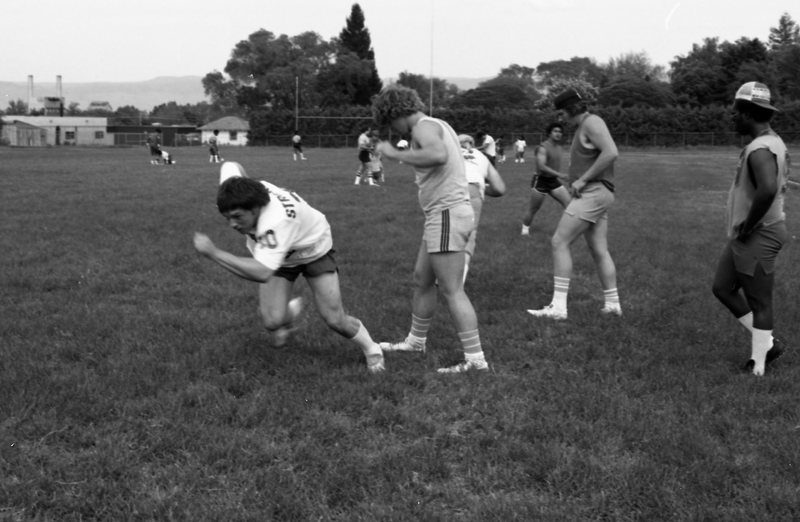 1981 Football, Summer Training 07