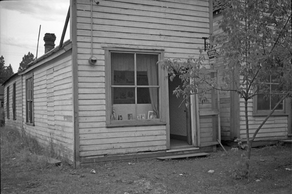 Elgin, Fred's Photo Service 2